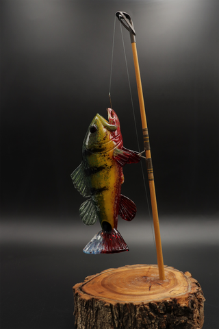 Trapper Studio Peacock Bass Pipe w/ Stand